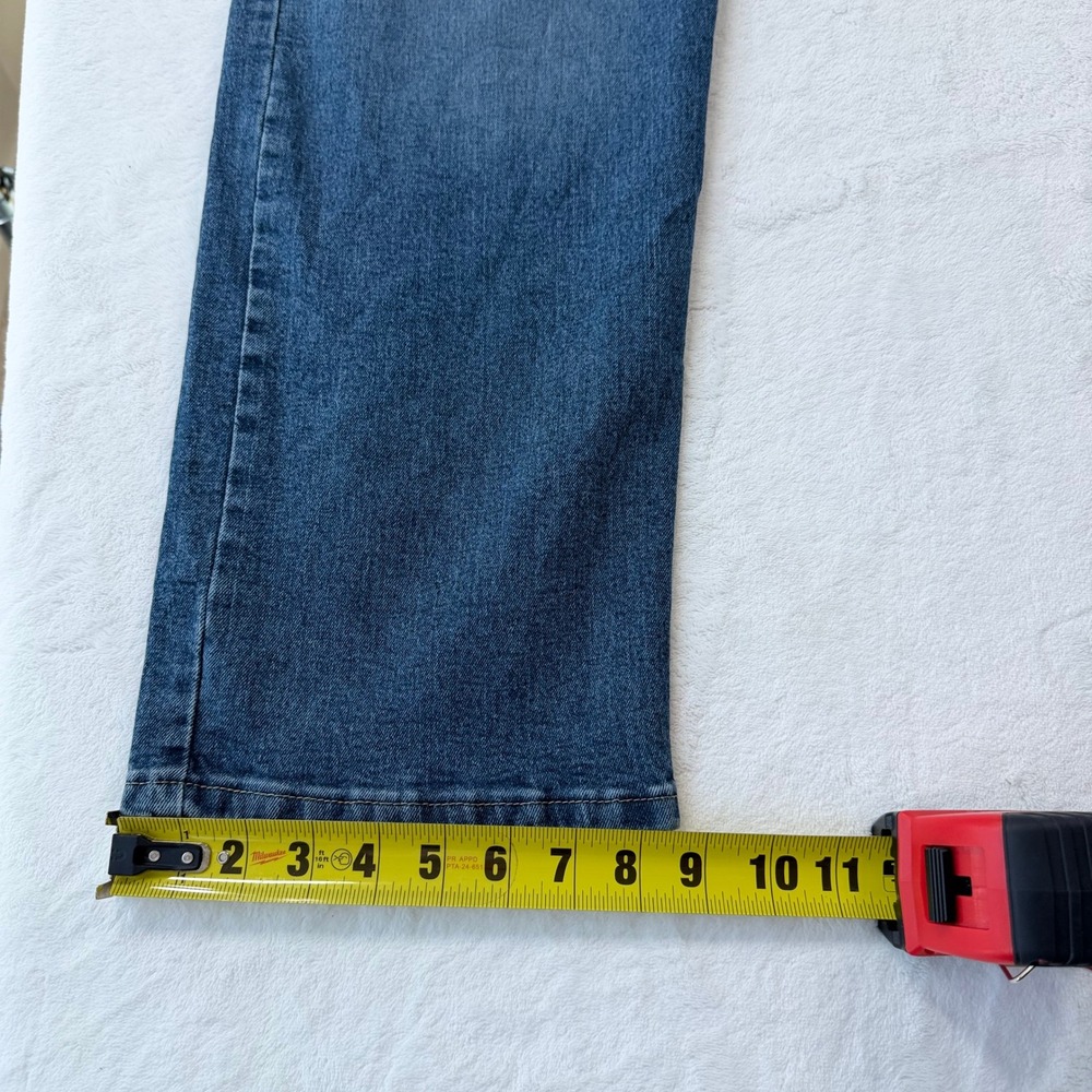 Wrangler‎ Authentics Straight Leg Mens Jeans 38x29 Blue Good Classic Denim - Picture 10 of 13